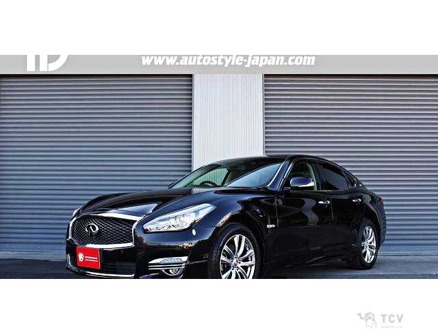 2015 Nissan Fuga