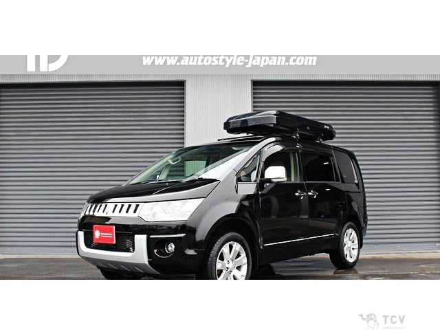 2016 Mitsubishi Delica D5