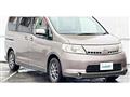 2005 Nissan Serena