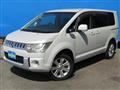 2007 Mitsubishi Delica D5