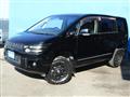 2011 Mitsubishi Delica D5