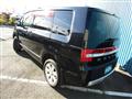 2011 Mitsubishi Delica D5