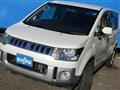 2014 Mitsubishi Delica D5