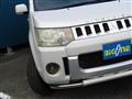 2010 Mitsubishi Delica D5