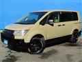 2008 Mitsubishi Delica D5