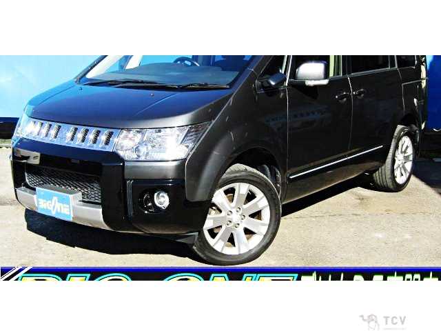 2018 Mitsubishi Delica D5