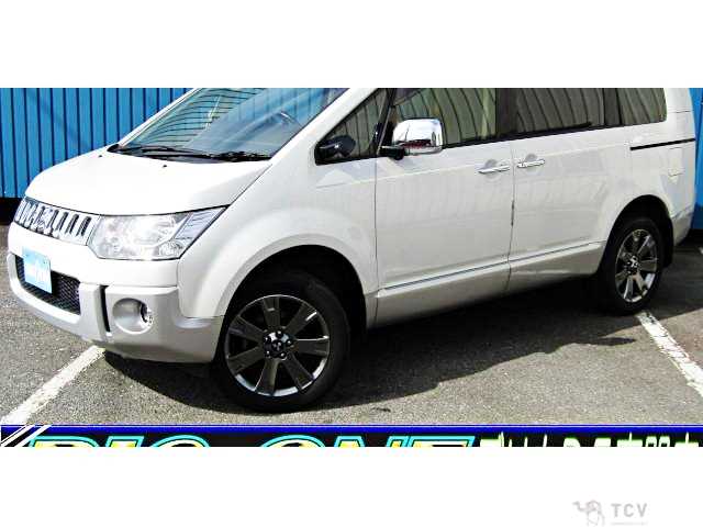 2018 Mitsubishi Delica D5