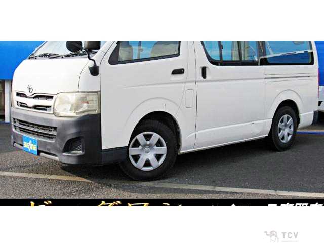 2011 Toyota Hiace Van