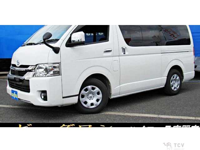 2022 Toyota Hiace Van