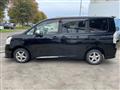 2009 Toyota Noah