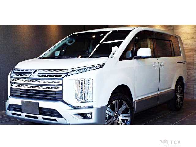 2021 Mitsubishi Delica D5