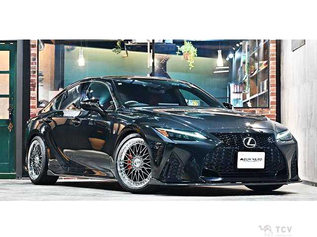 2021 Lexus IS