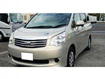 2012 Toyota Noah