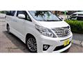 2013 Toyota Alphard