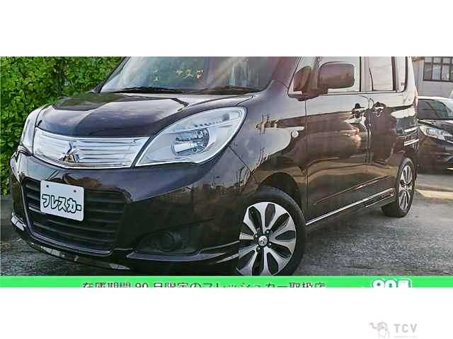 2015 Mitsubishi Delica D2