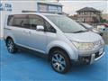 2010 Mitsubishi Delica D5