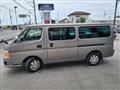 2011 Nissan Caravan