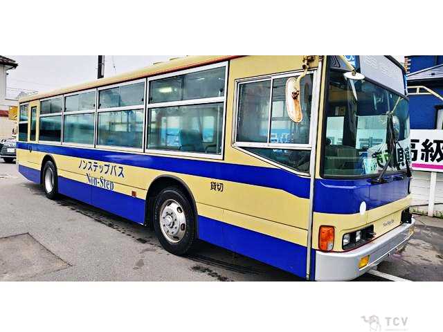 2004 Mitsubishi Fuso Aero Midi