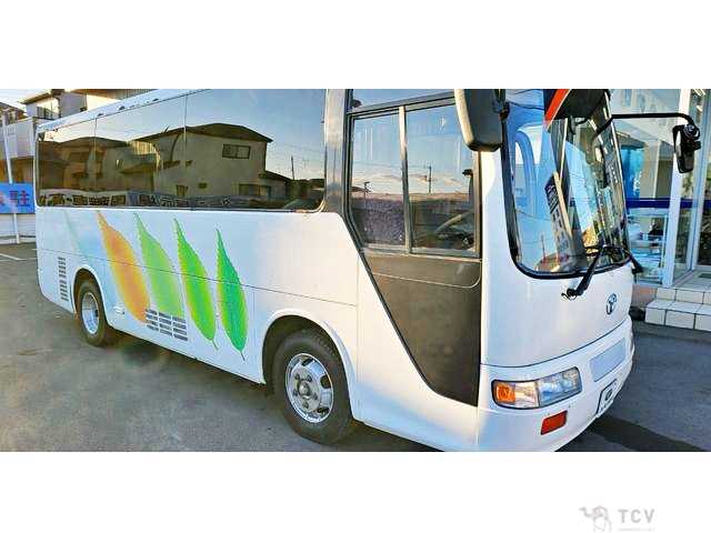 2000 Toyota Coaster