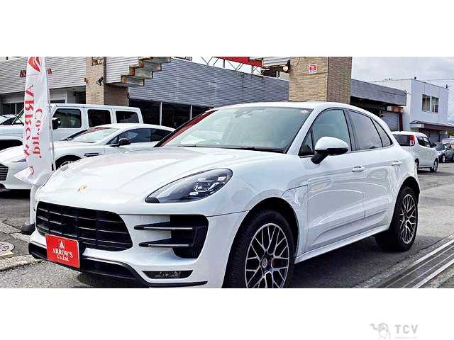 2018 Porsche Porsche Others