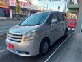 2010 Toyota Noah