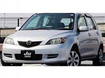 2004 Mazda Demio