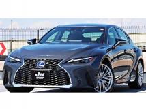 2021 Lexus IS