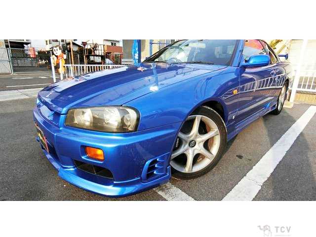 2000 Nissan Skyline