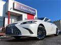 2023 Lexus ES