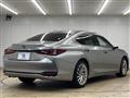 2019 Lexus ES