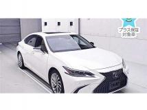 2019 Lexus ES