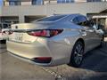 2019 Lexus ES
