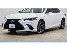 2019 Lexus ES