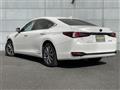 2019 Lexus ES