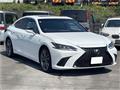 2019 Lexus ES