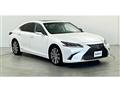 2019 Lexus ES