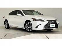 2019 Lexus ES