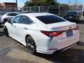 2019 Lexus ES