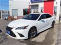 2019 Lexus ES