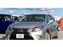 2013 Lexus HS