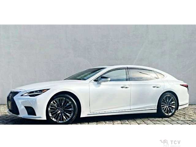 2022 Lexus LS
