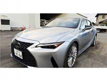 2024 Lexus IS