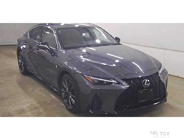 2023 Lexus IS