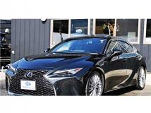 2023 Lexus IS