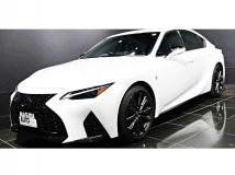 2023 Lexus IS