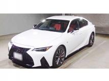 2022 Lexus IS