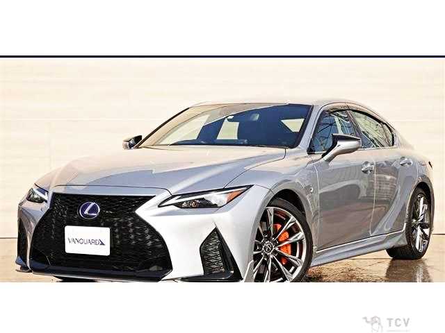2021 Lexus IS