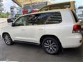 2016 Toyota Land Cruiser
