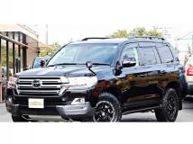 2017 Toyota Land Cruiser