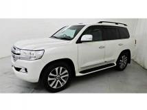 2018 Toyota Land Cruiser